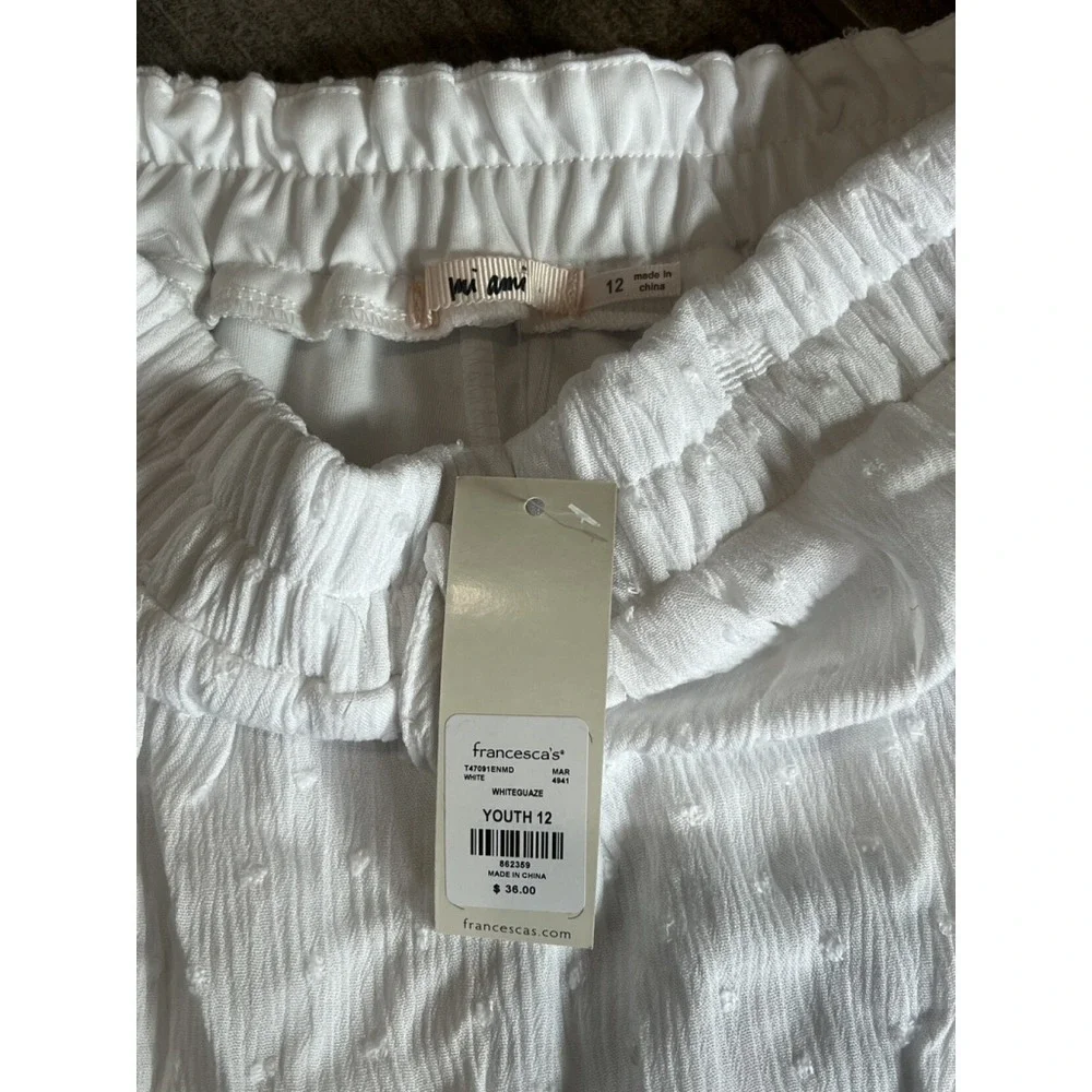 NWT‎ Francesca's White Mini Skirt Elastic Waist Ruffle Hem Textured Youth 12